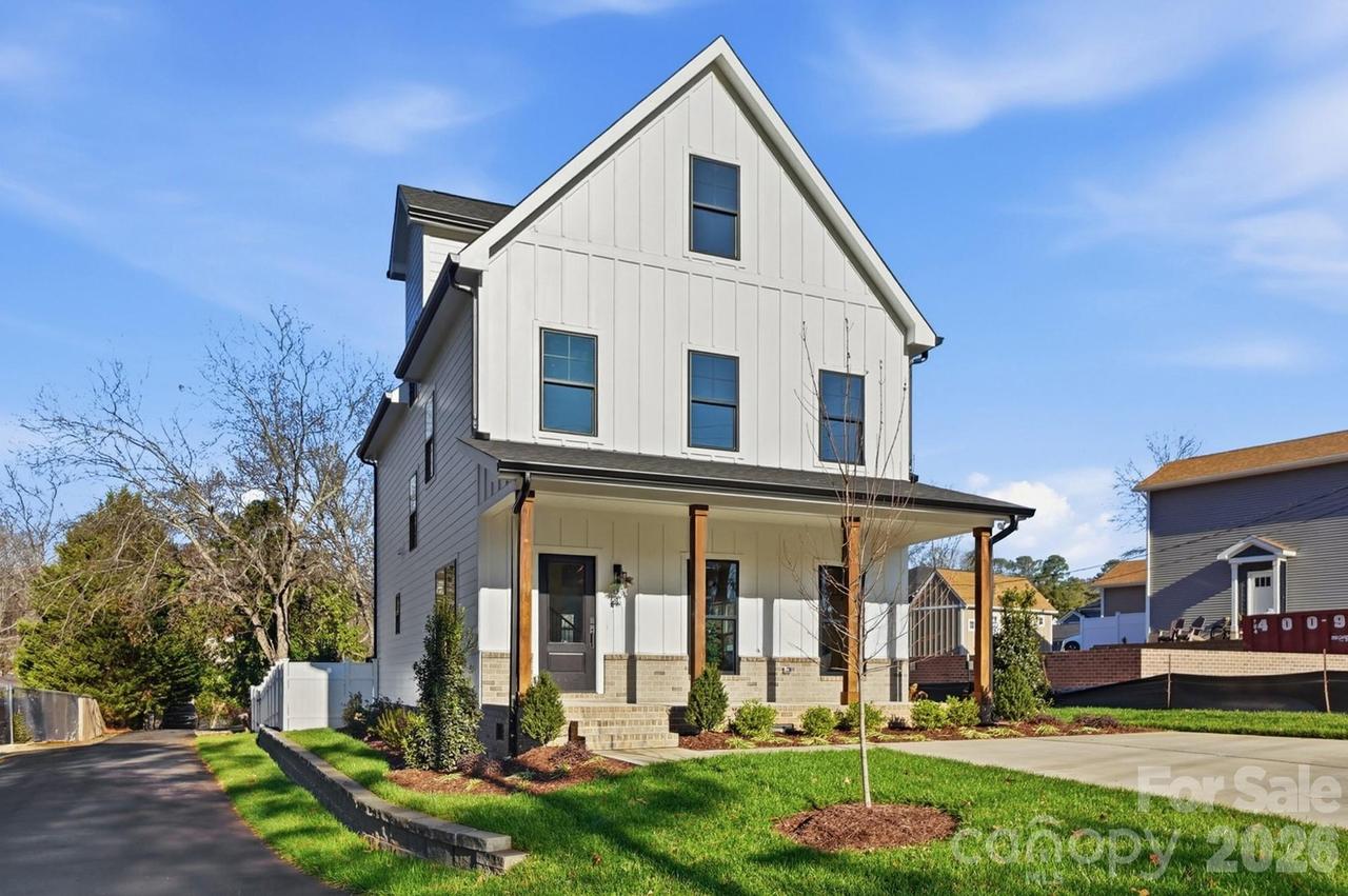 411 Brevard St., Waxhaw, NC 28173