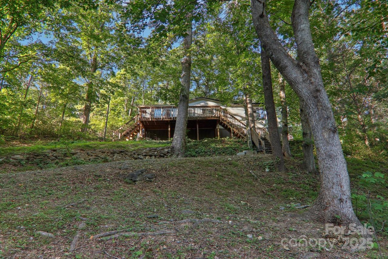 138 Buddy Ln., Chimney Rock, NC 28720