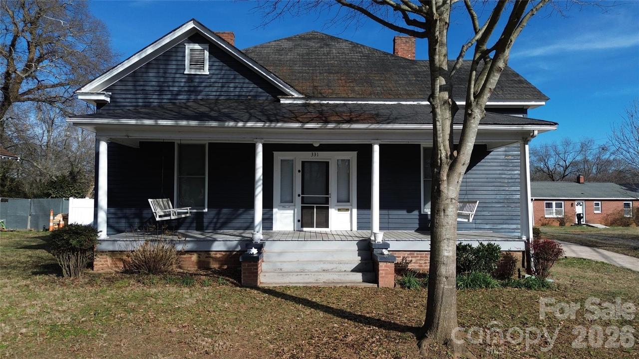 331 S Laurel St., Lincolnton, NC 28092