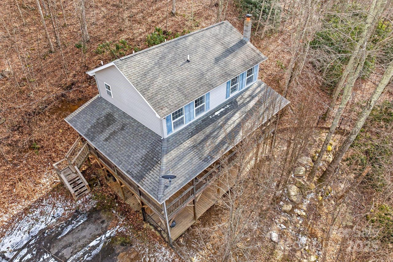 842 Grouse Rd., Clyde, NC 28721