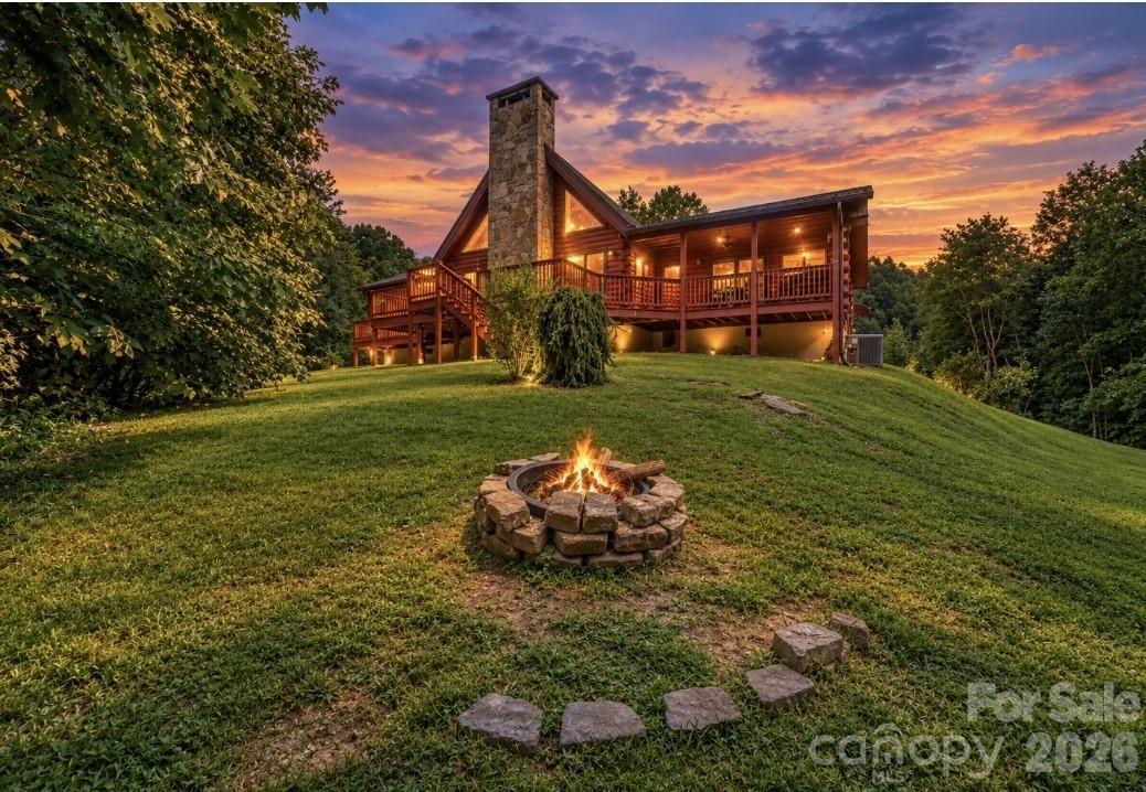 5023 Elk Park Hwy., Elk Park, NC 28622