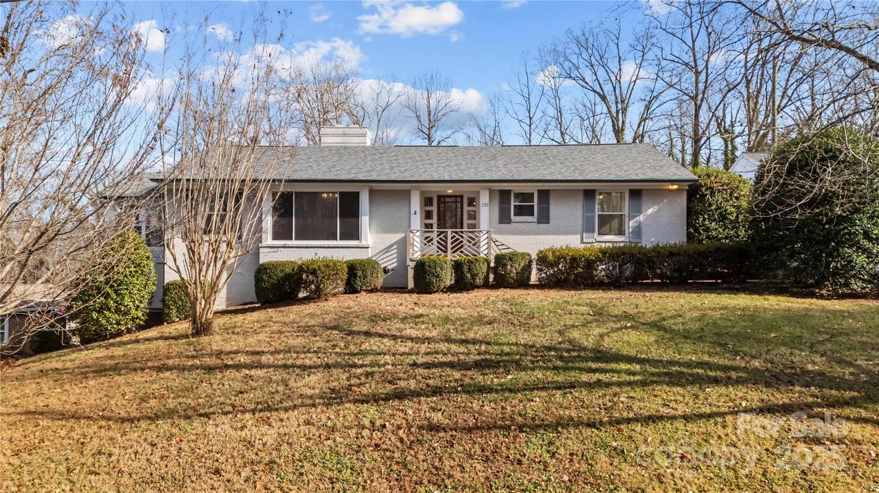 232 W Park Dr., Morganton, NC 28655