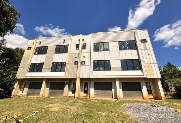 221 Walnut Ave. #D, Charlotte, NC 28208