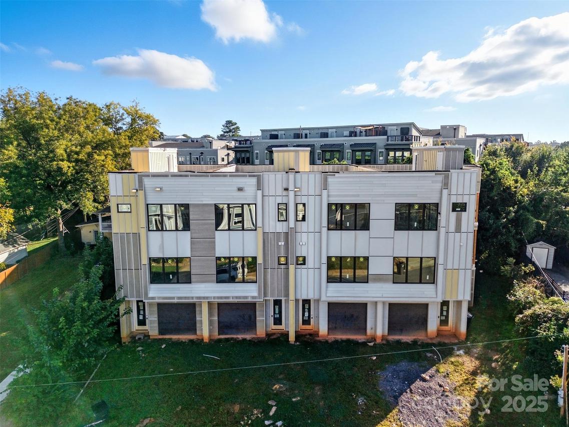 221 Walnut Ave. #D, Charlotte, NC 28208