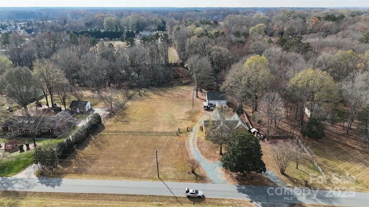 7523 Mcwhirter Rd., Mint Hill, NC 28227