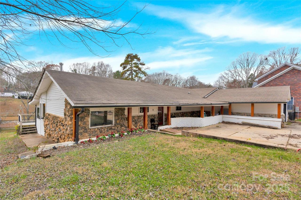 156 Hazelton Loop, Mooresville, NC 28117