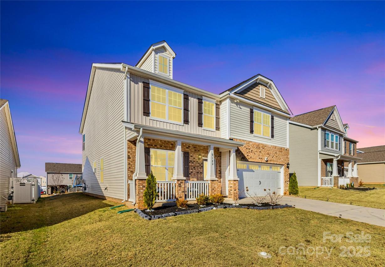 9142 Mackinaw Dr., Gastonia, NC 28056