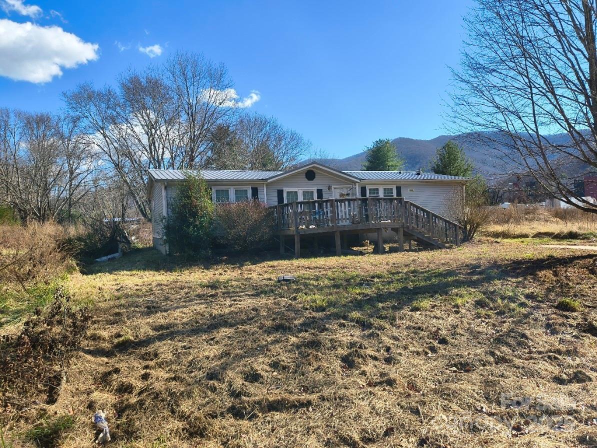 11 River Meadow Dr. #8, Swannanoa, NC 28778
