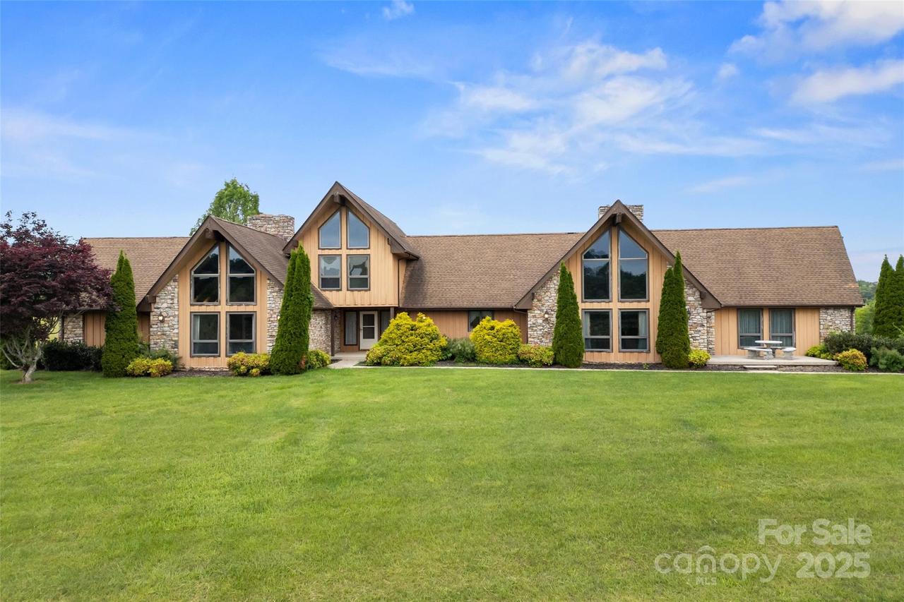 99 Odonald Rd., Asheville, NC 28806