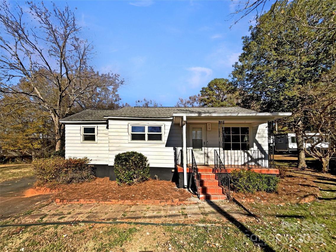 212 N Morris St., Kings Mountain, NC 28052