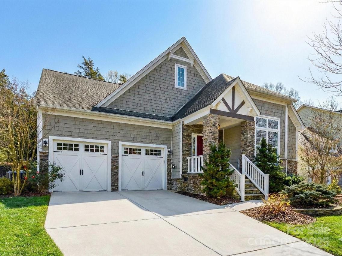 19914 Wooden Tee Dr., Davidson, NC 28036