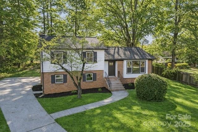 5324 Cheval Pl., Charlotte, NC 28205