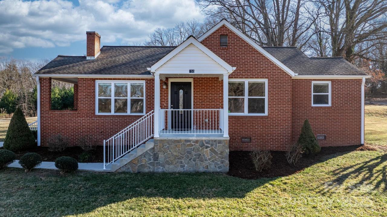 750 Hwy 126 Rd., Nebo, NC 28761