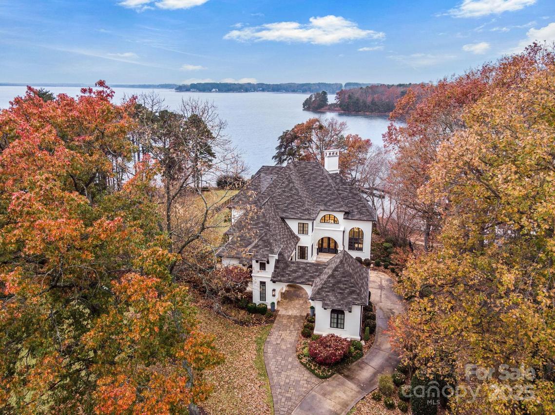 15503 Fishermans Rest Ct., Cornelius, NC 28031