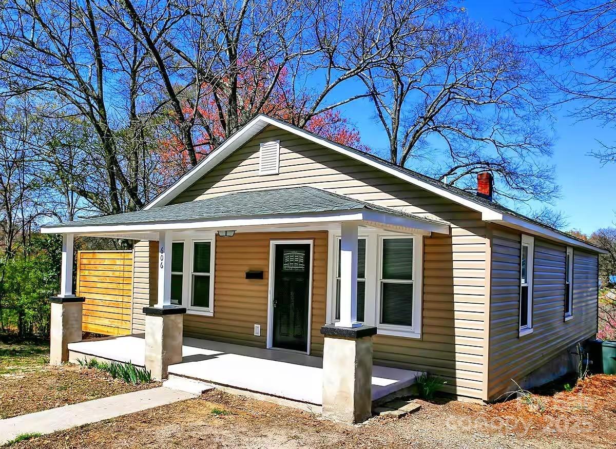 606 Childs St., Lincolnton, NC 28092