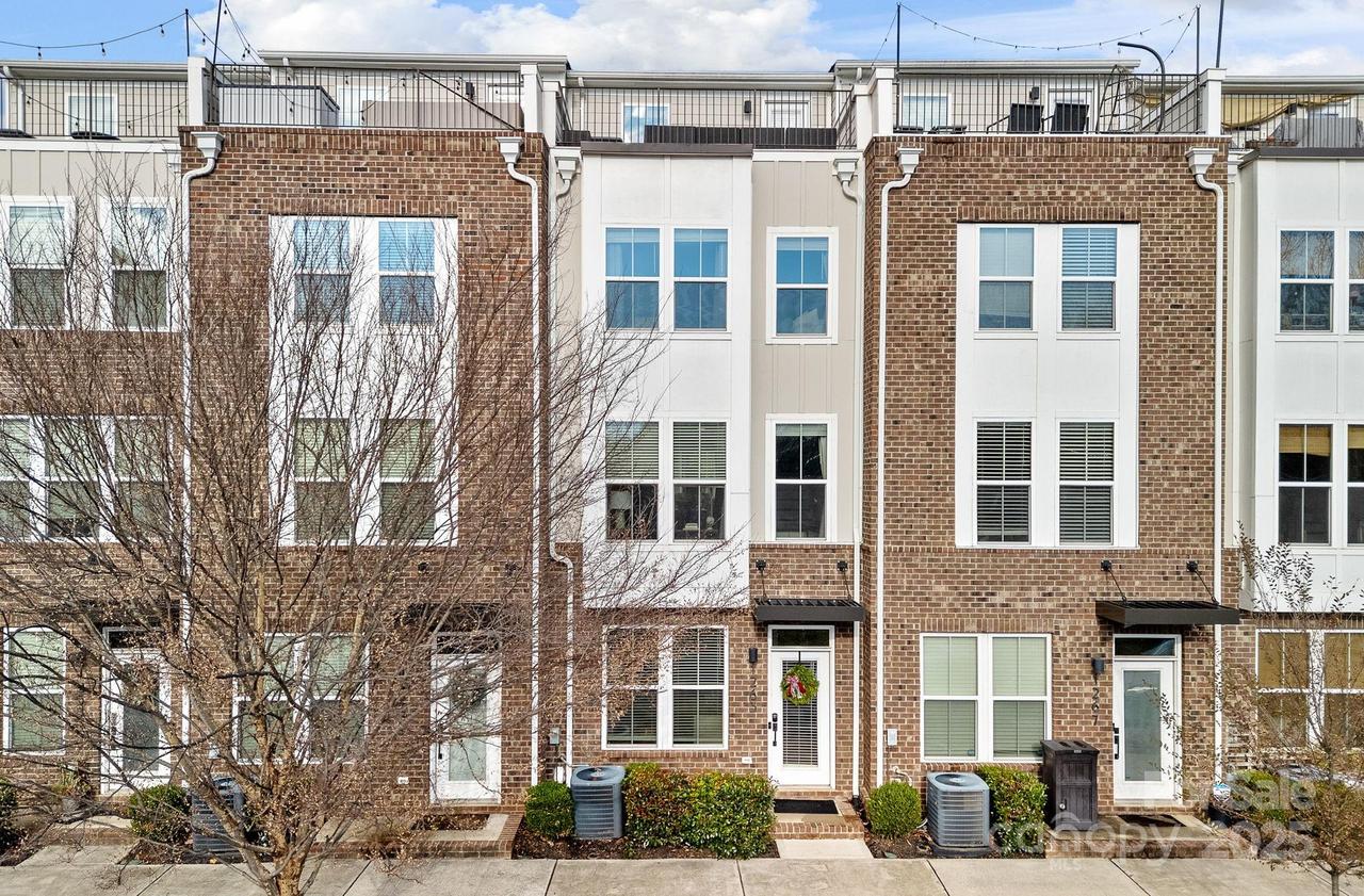 1263 N Caldwell St., Charlotte, NC 28206