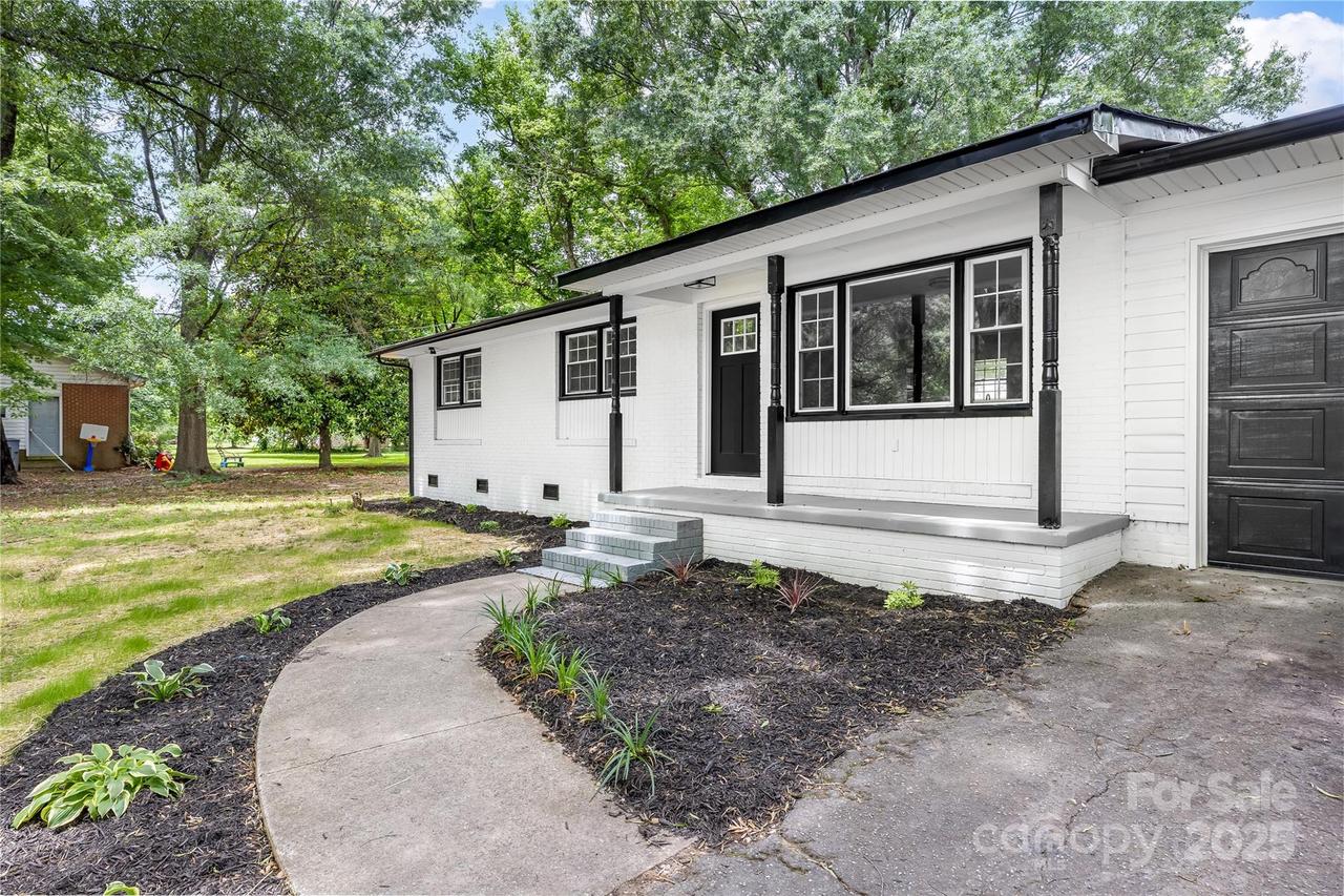 2280 Cannon Farm Rd., China Grove, NC 28023