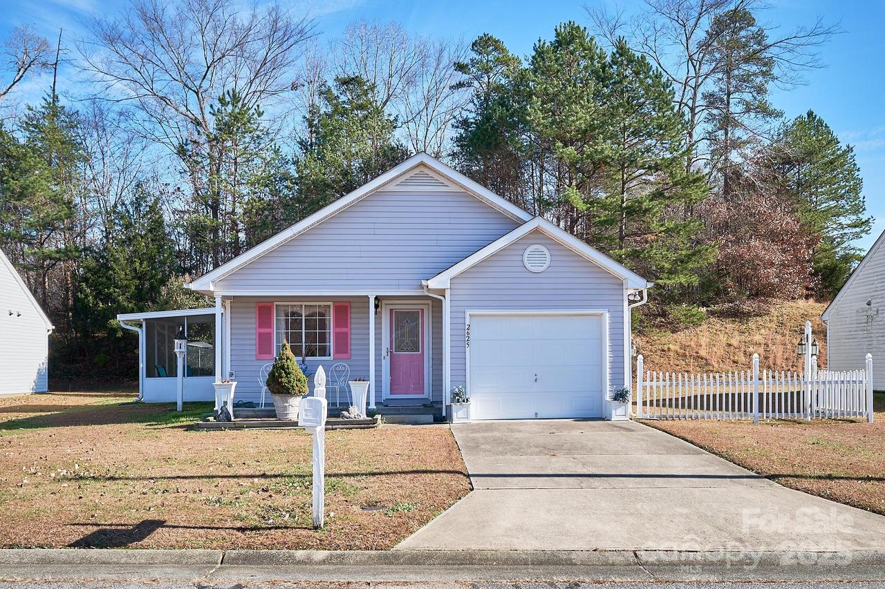 2625 Stratford Lake Rd., Winston Salem, NC 27103