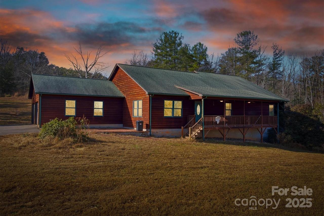 5341 Reese Store Ave., Morganton, NC 28655