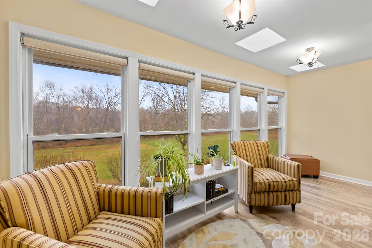 1002 Kenilworth Ct., Concord, NC 28027