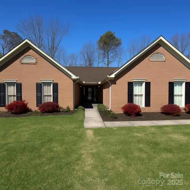 1300 Long Paw Ln., Charlotte, NC 28214