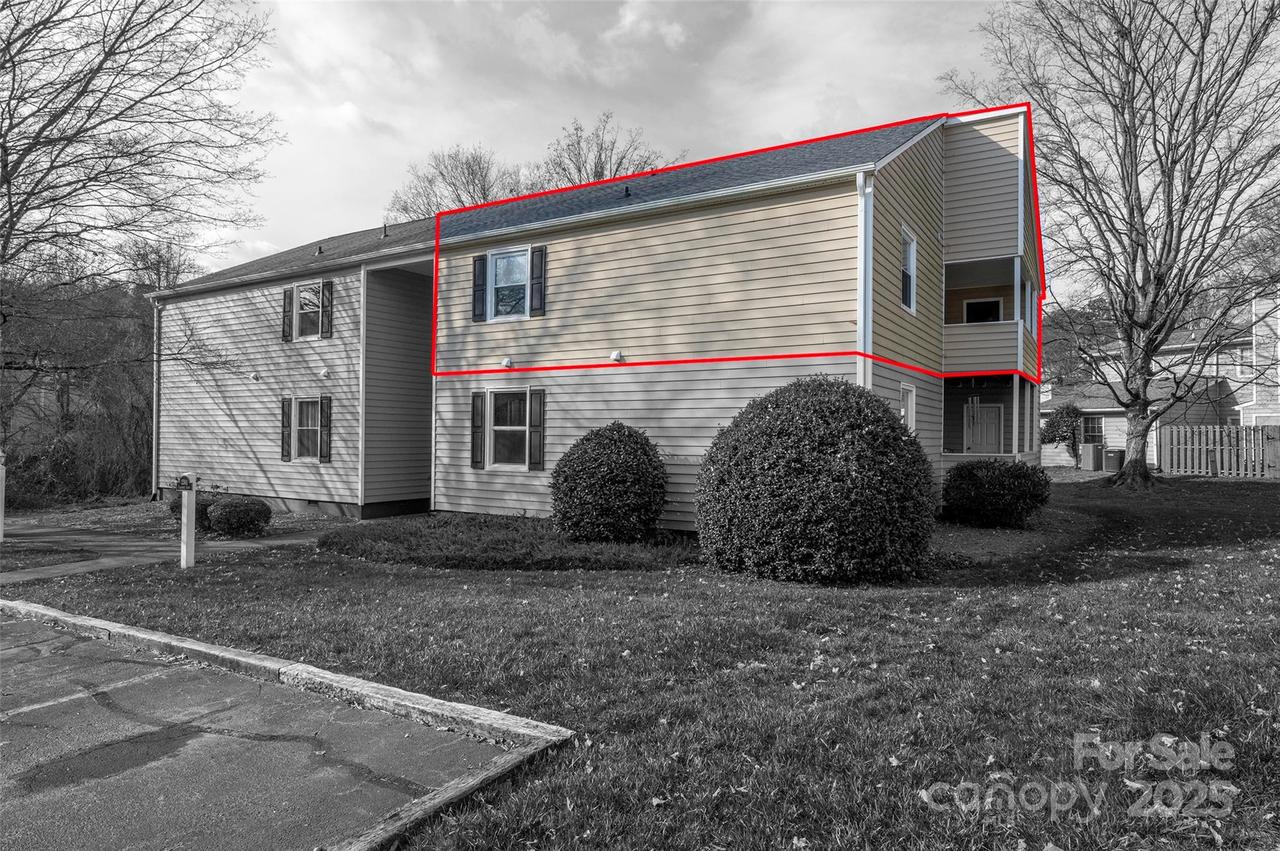 2301 Flagstone Ct. #D, Winston Salem, NC 27103