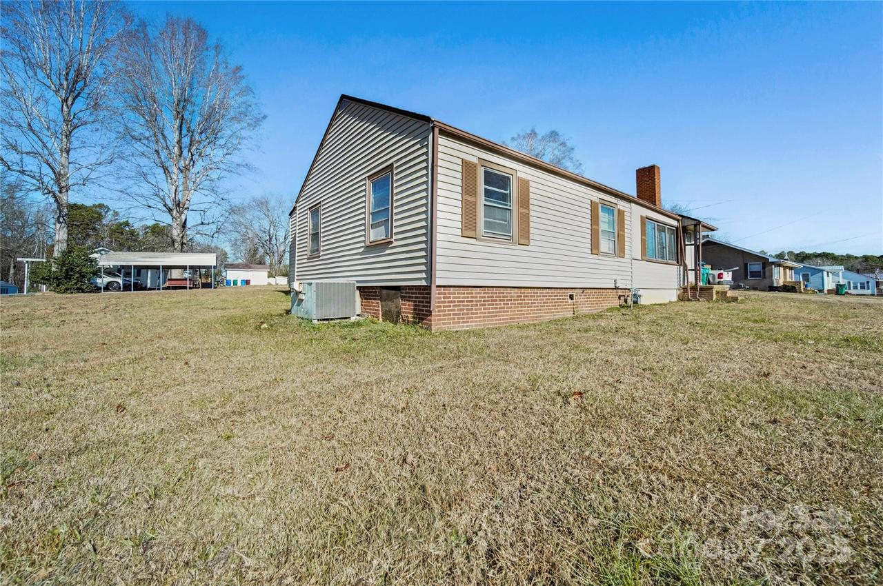 208 Ellis St., Albemarle, NC 28001