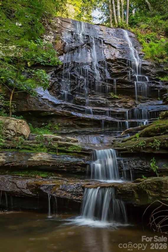 The Falls Rd., Union Mills, NC 28167
