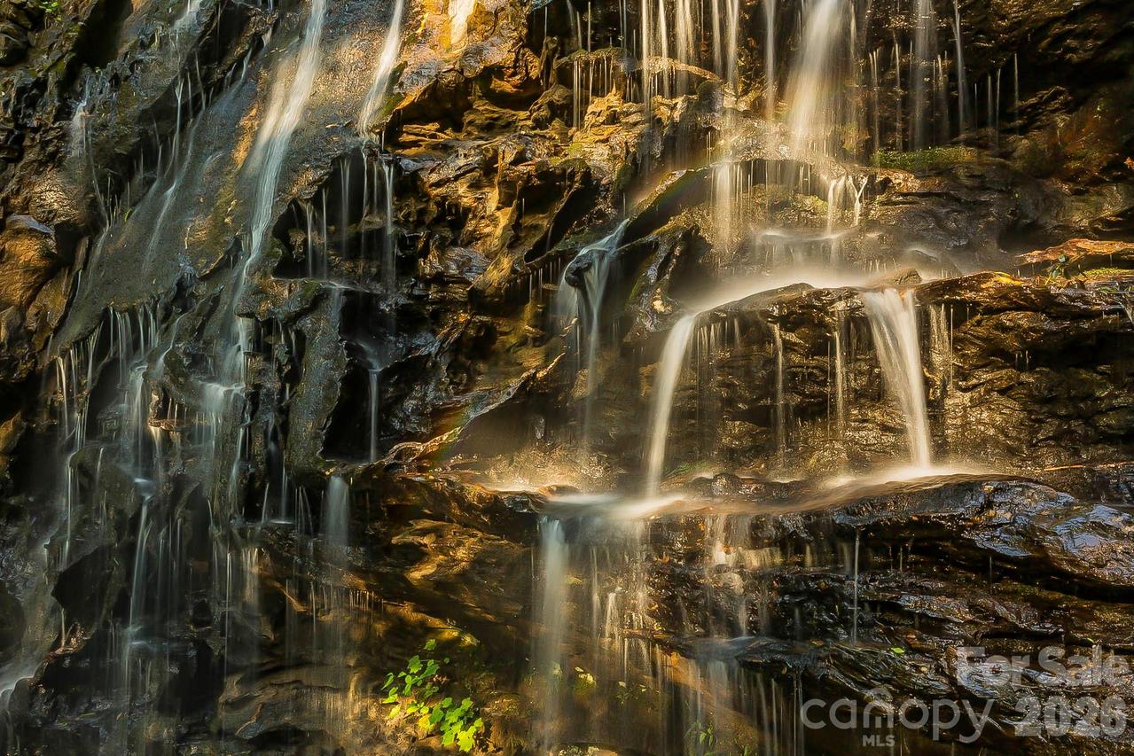 The Falls Rd., Union Mills, NC 28167