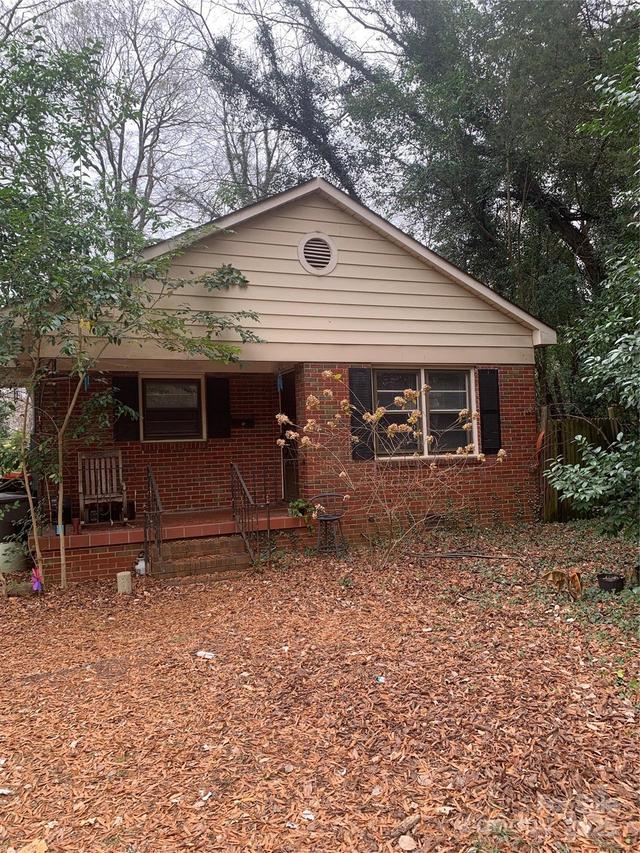 2500 Markham Ct., Charlotte, NC 28205