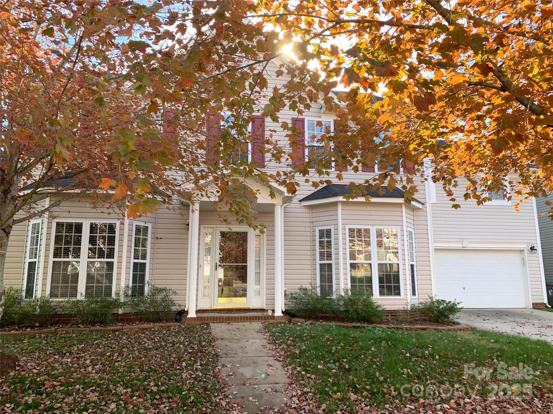 8316 Misty Lilac Dr., Huntersville, NC 28078