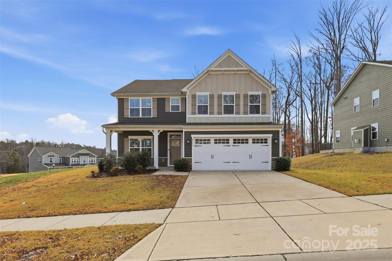 4711 Green Mountain Dr., Charlotte, NC 28215