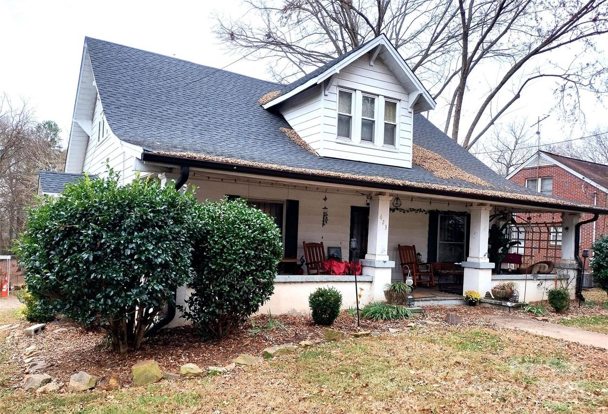 623 4th Ave., Hickory, NC 28602