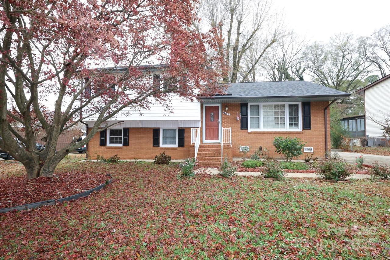 3301 Wiseman Dr., Charlotte, NC 28227