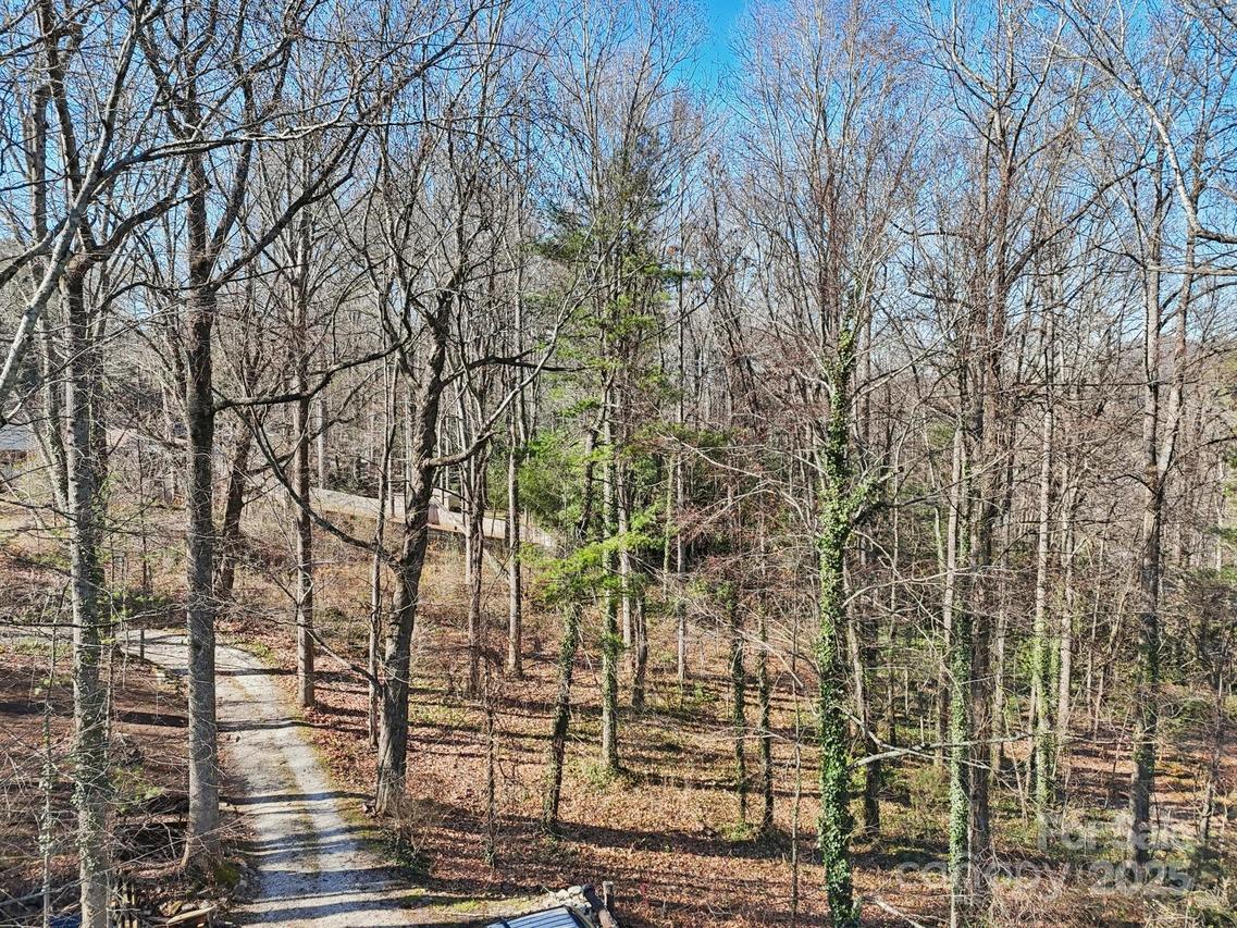 00 Armstrong Ave., Hendersonville, NC 28739