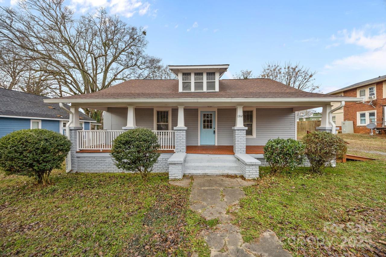 1312 Wilson W Lee Blvd., Statesville, NC 28677