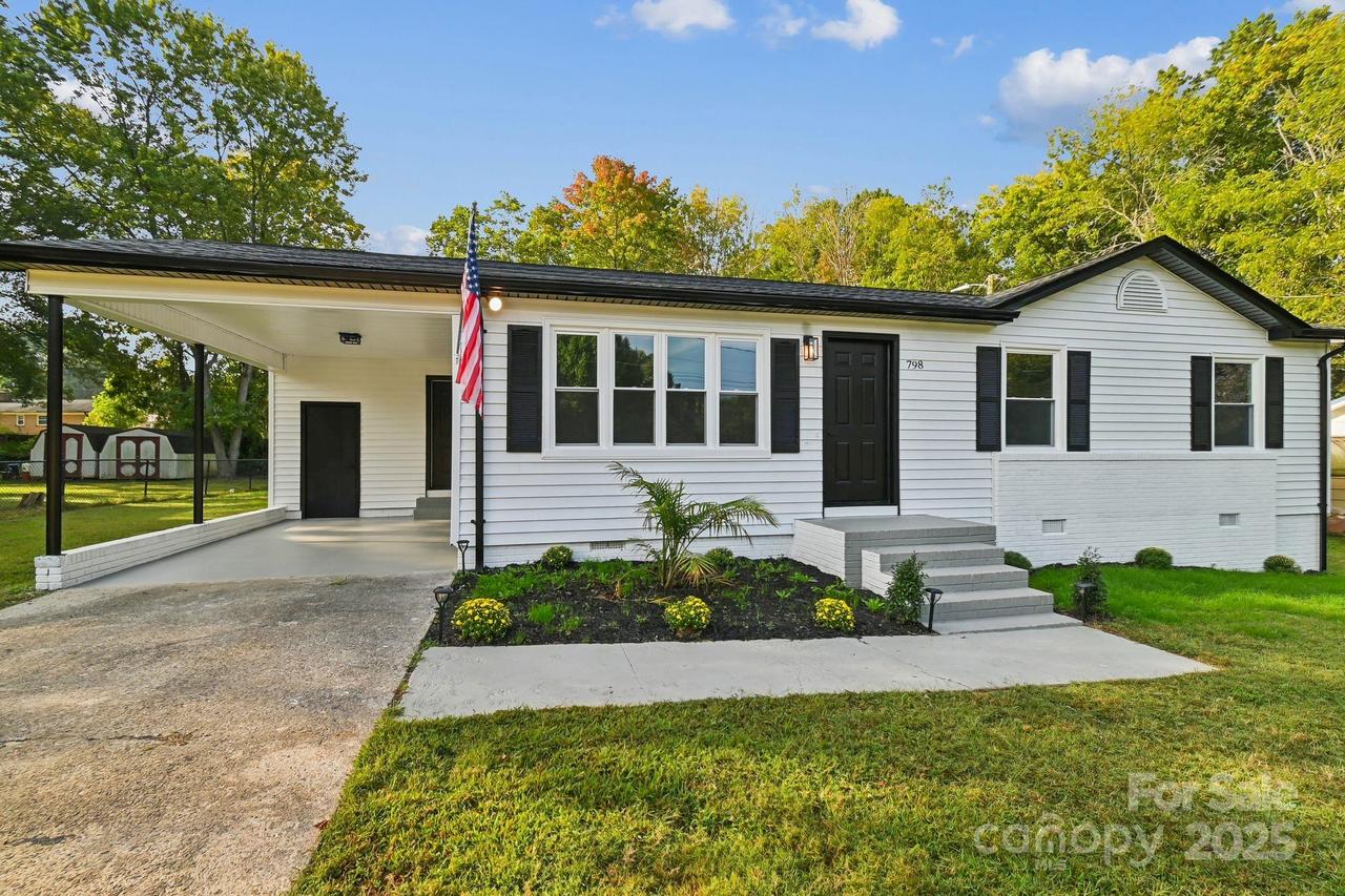 798 Wilson St., China Grove, NC 28023