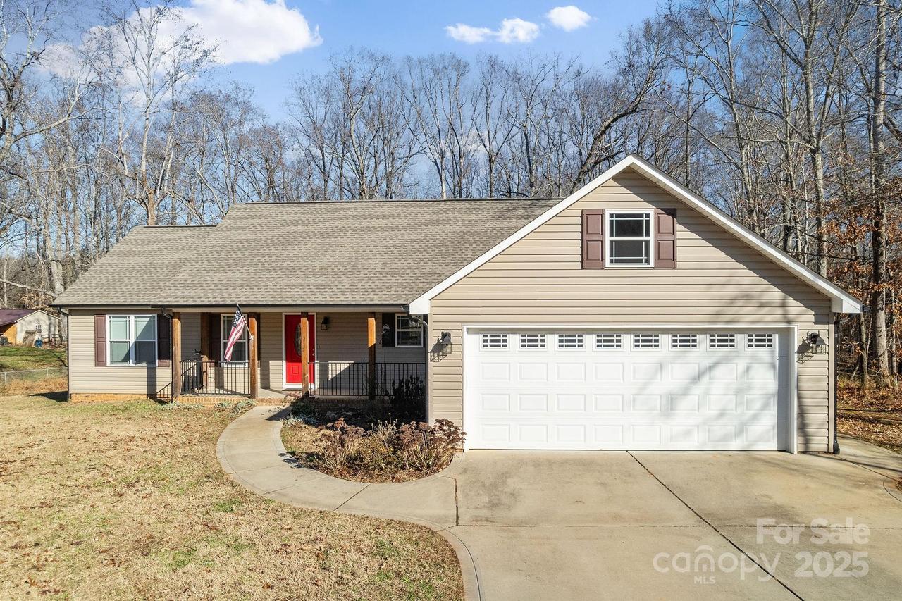 3734 Ashland Dr., Maiden, NC 28650