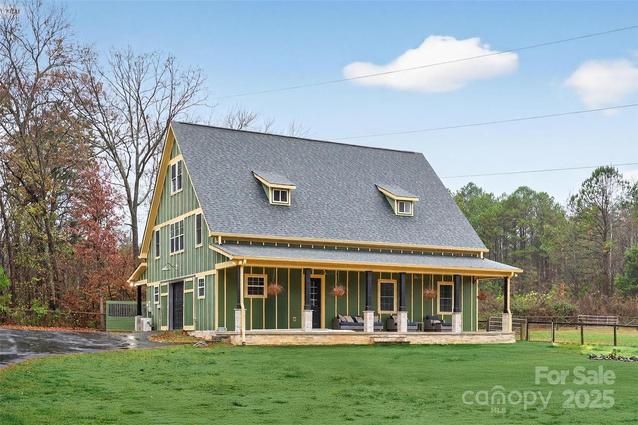 2221 Waxhaw Marvin Rd., Waxhaw, NC 28173