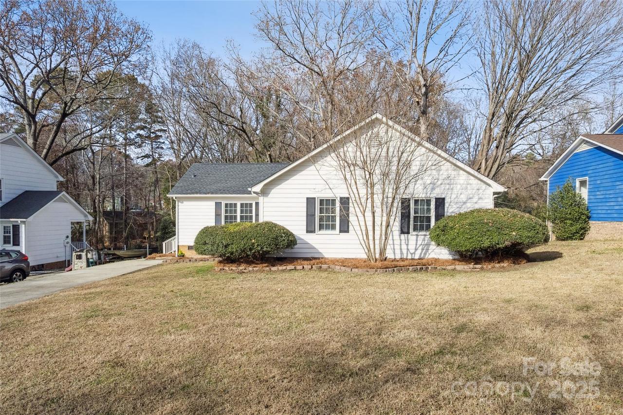 709 Bellows Ln., Charlotte, NC 28270