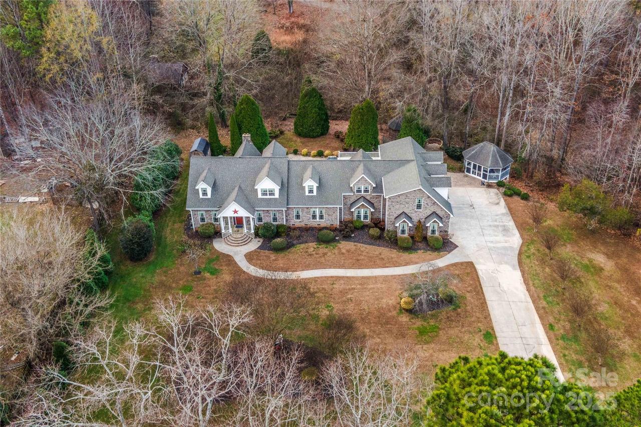 1090 Mop Bucket Dr., Salisbury, NC 28147