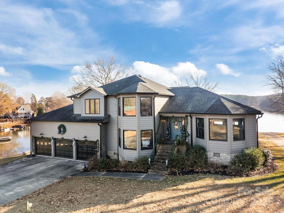 290 Foresail Rd., Salisbury, NC 28146