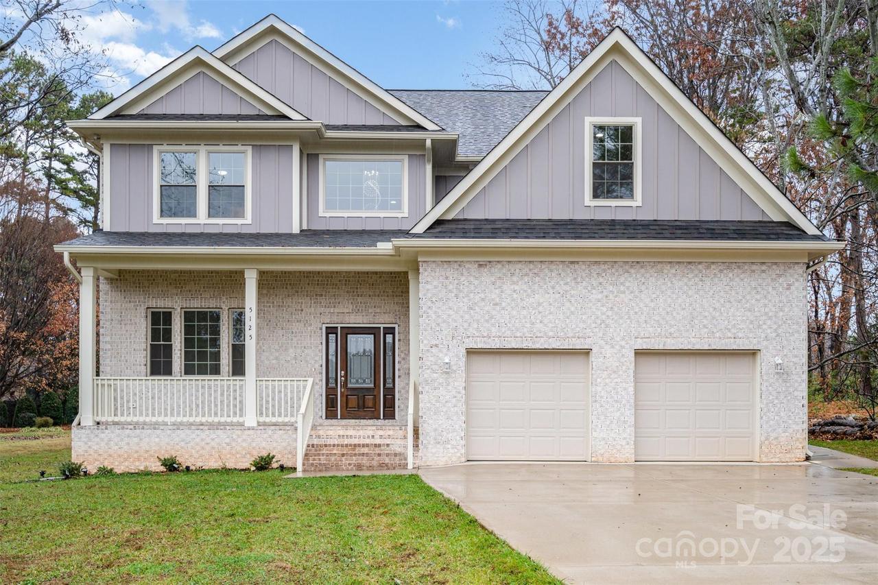 5125 Isaac Dr., Charlotte, NC 28216
