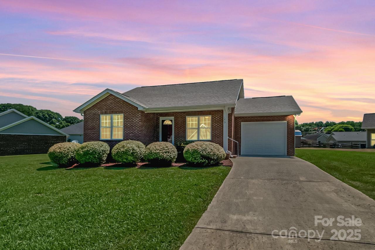 169 Abigail Ln., Locust, NC 28097