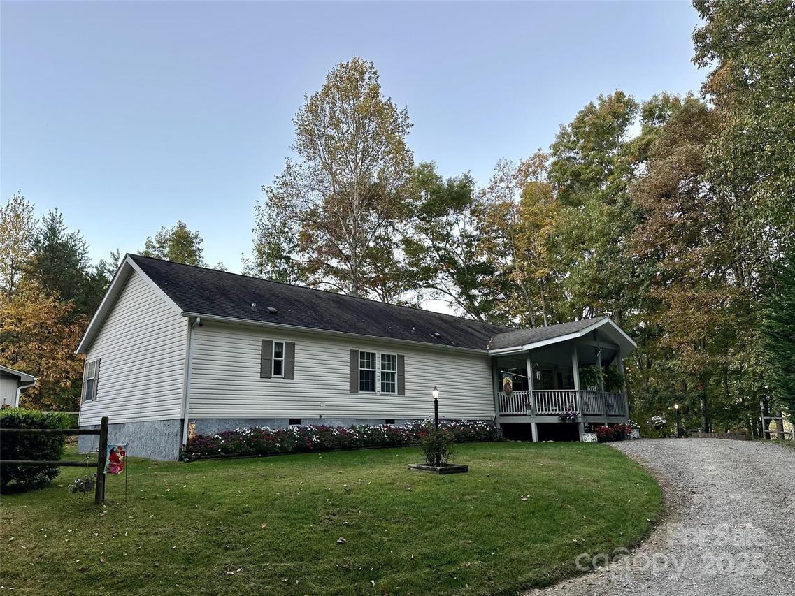 181 Hollon Cove, Waynesville, NC 28786