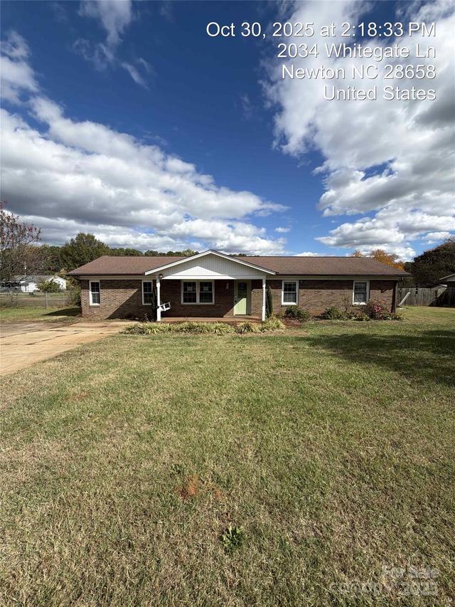 2034 Whitegate Ln., Newton, NC 28658