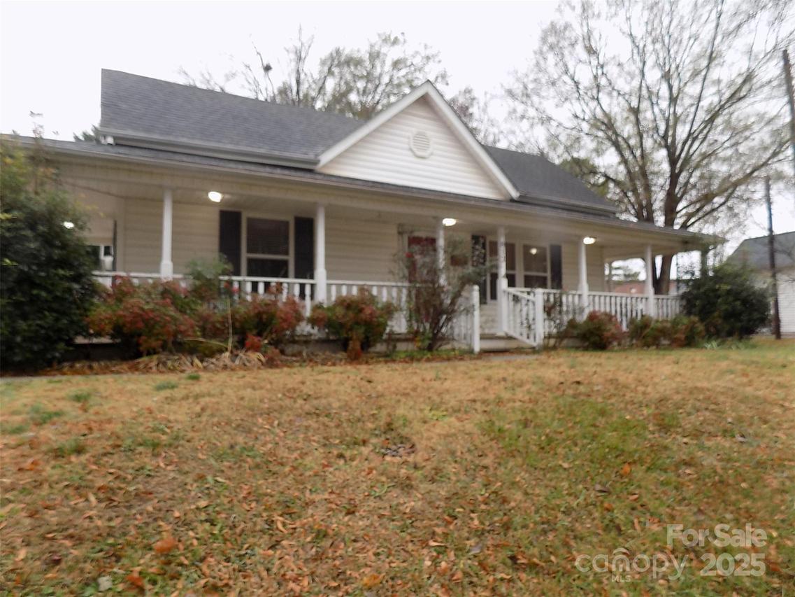 812 E Catawba St., Belmont, NC 28012