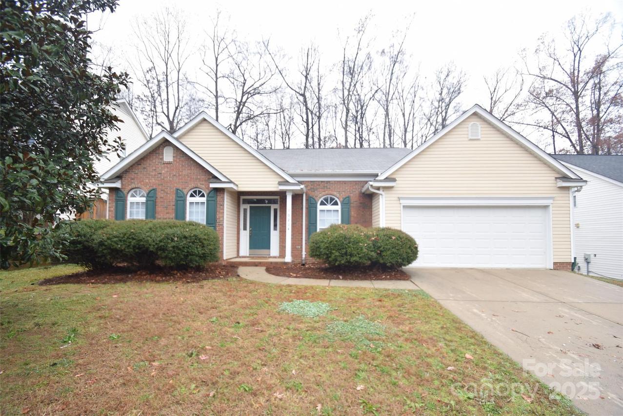 10214 Stoneykirk Ln., Charlotte, NC 28269