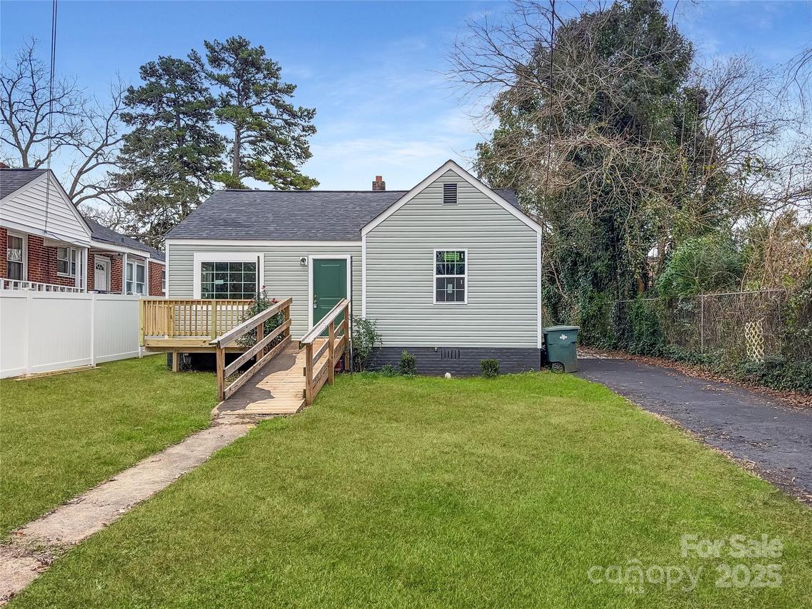 1121 Richard St., Salisbury, NC 28144