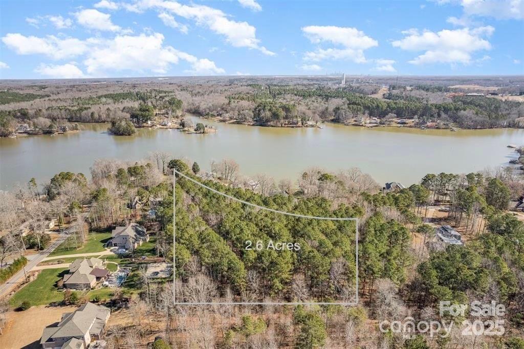 2810 Lakefront Dr., Belmont, NC 28012